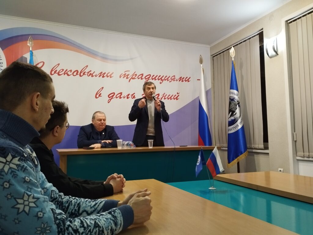 Руководители проекта «Космическая одиссея» встретились с участниками из Луганска