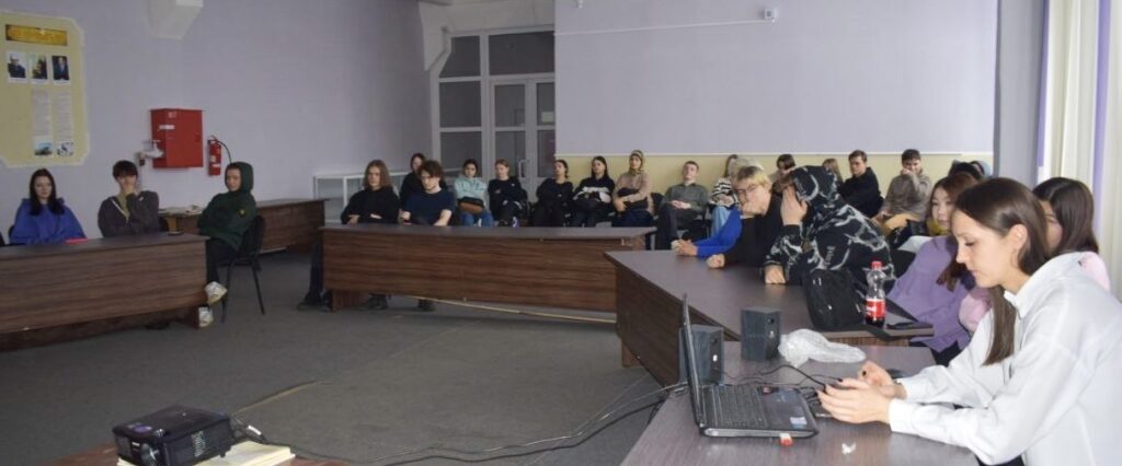 Кинолекторий в техникуме: студенты вспоминают Сталинградскую битву