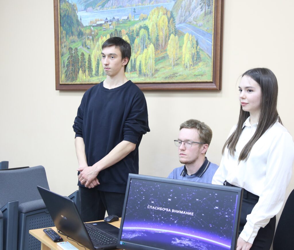 Участники проекта «Космическая одиссея» презентовали свои научные работы